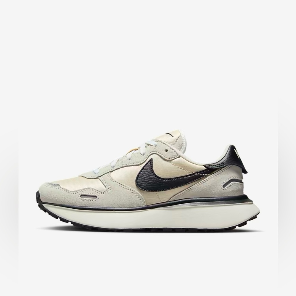 Nike Phoenix Waffle